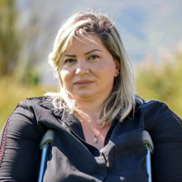 arberesa vlasi 600x600px 1